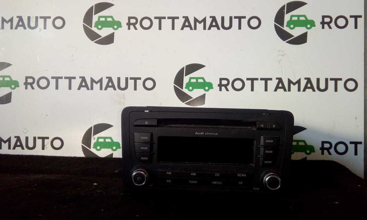 Autoradio BLAUPUNKT AUDI Usato