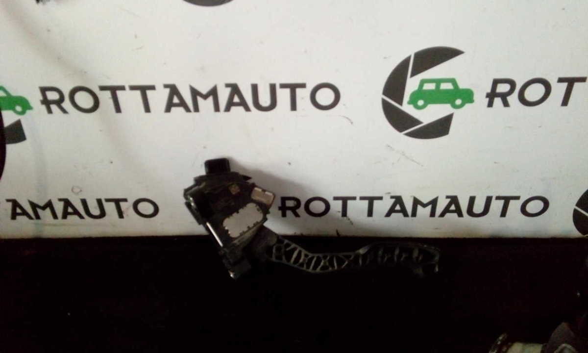 Potenziometro Acceleratore 78110 0D010 Usato