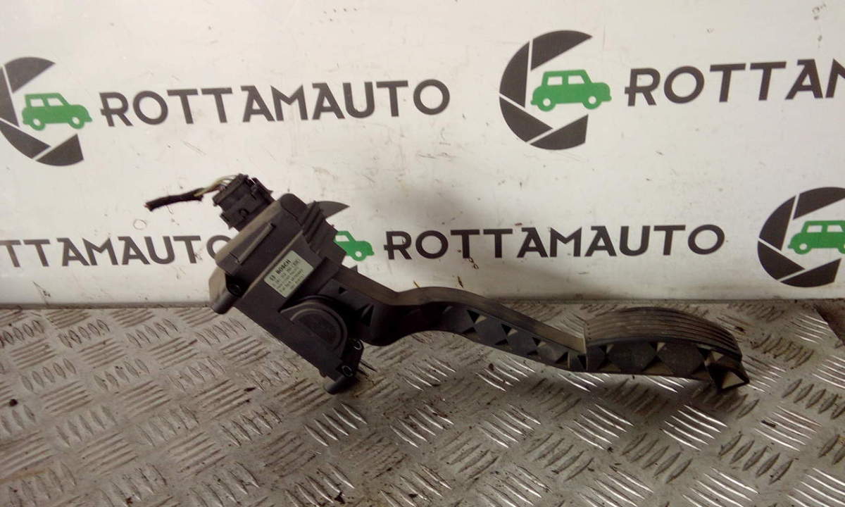 Potenziometro Acceleratore 0281002380 BOSCH Usato