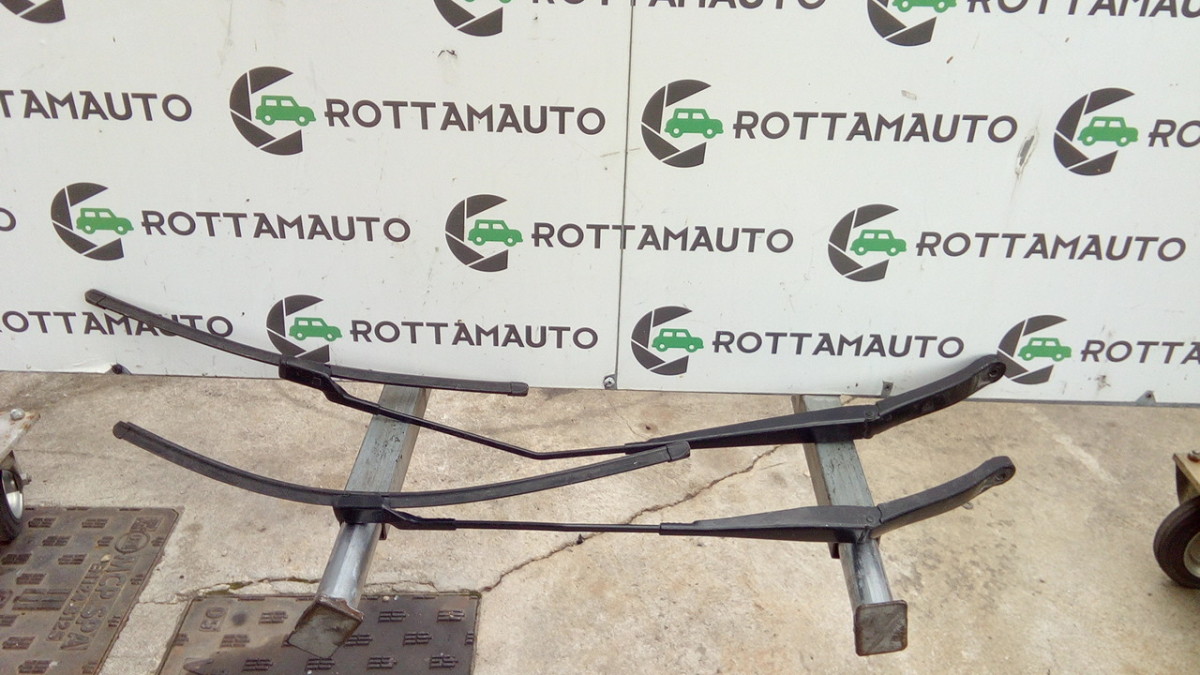 Bracci Tergiparabrezza 50509404 Usato