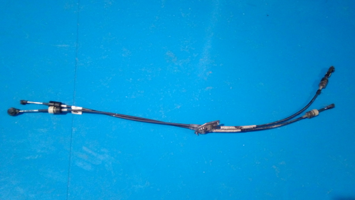 Kit Cavi Comando Leva Cambio 8a6r-7e395mg Usato
